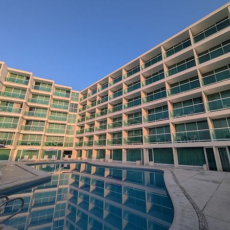 We Hotel Acapulco Buitenkant foto