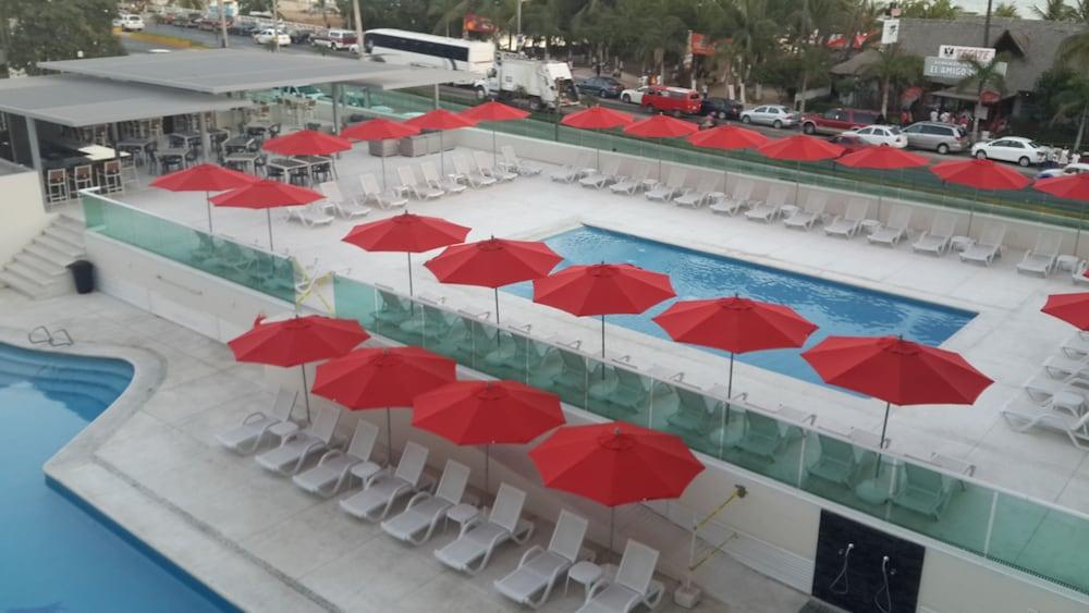 We Hotel Acapulco Buitenkant foto