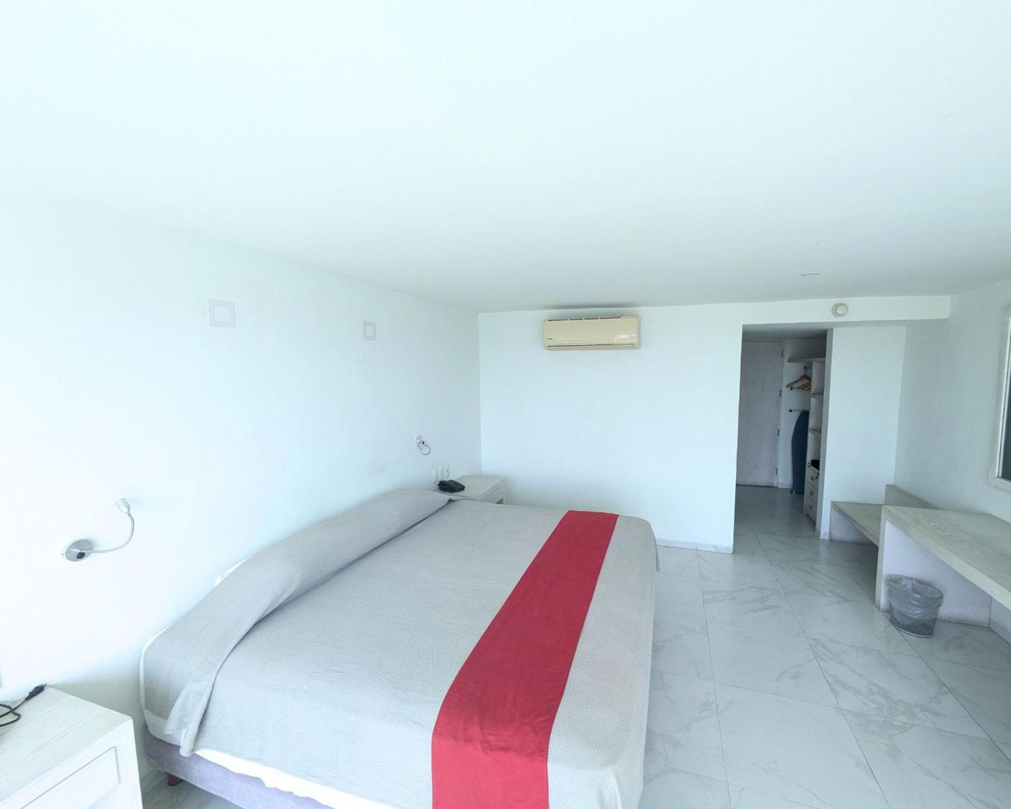 We Hotel Acapulco Buitenkant foto