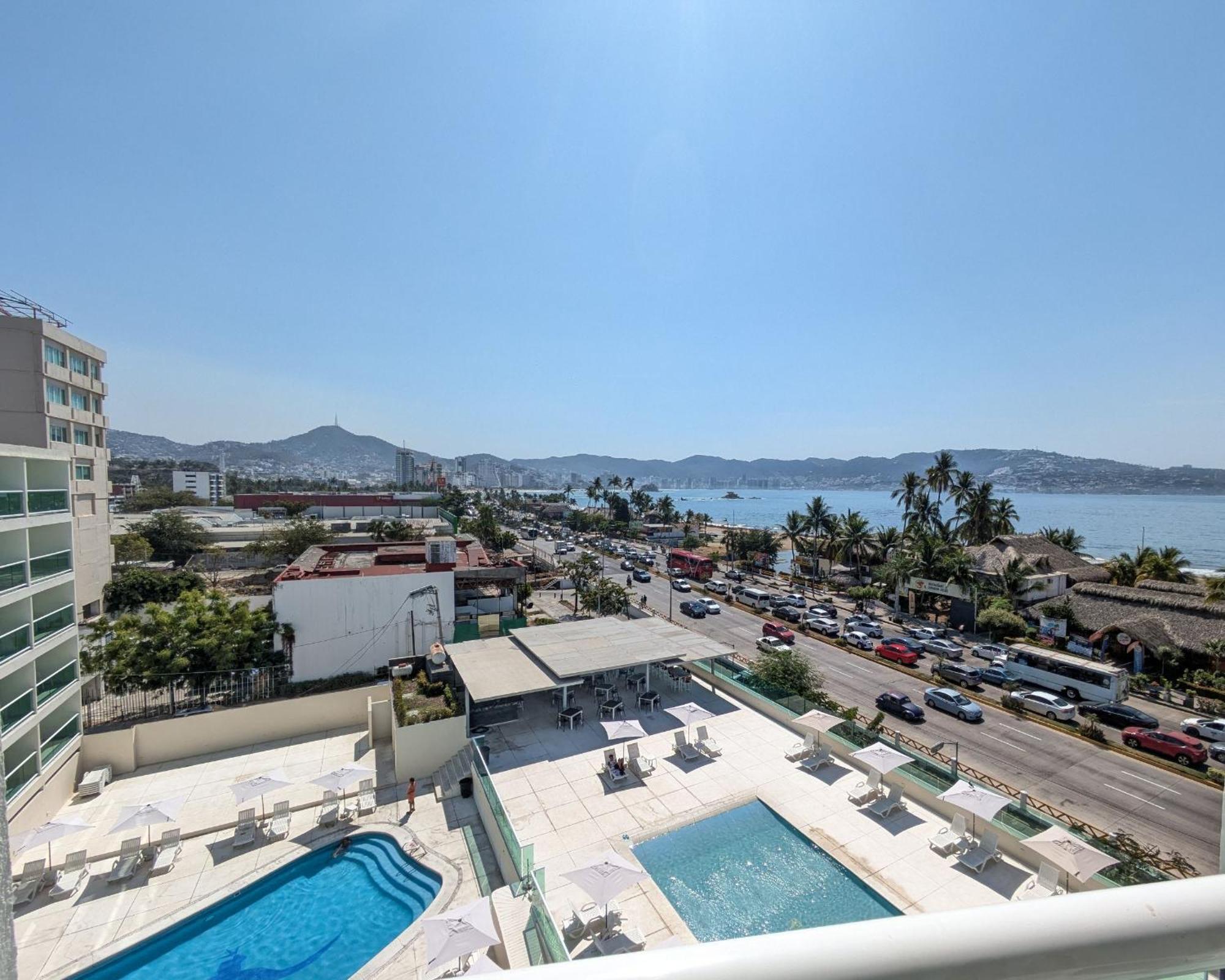 We Hotel Acapulco Buitenkant foto