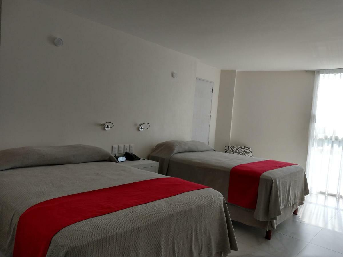 We Hotel Acapulco Buitenkant foto